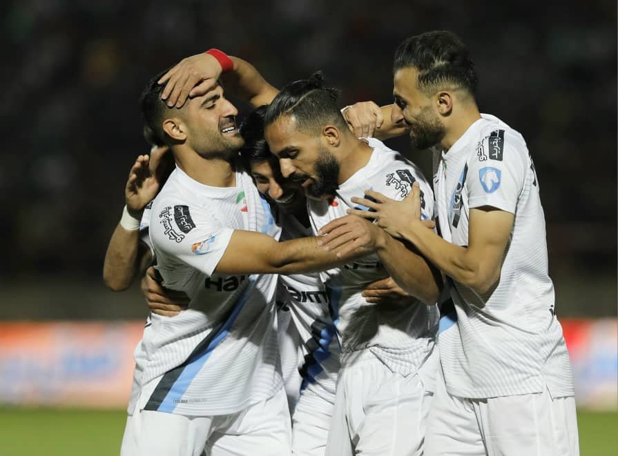هفته ششم لیگ برتر فوتبال | شکست پیکان در قزوین مقابل پرسپولیس