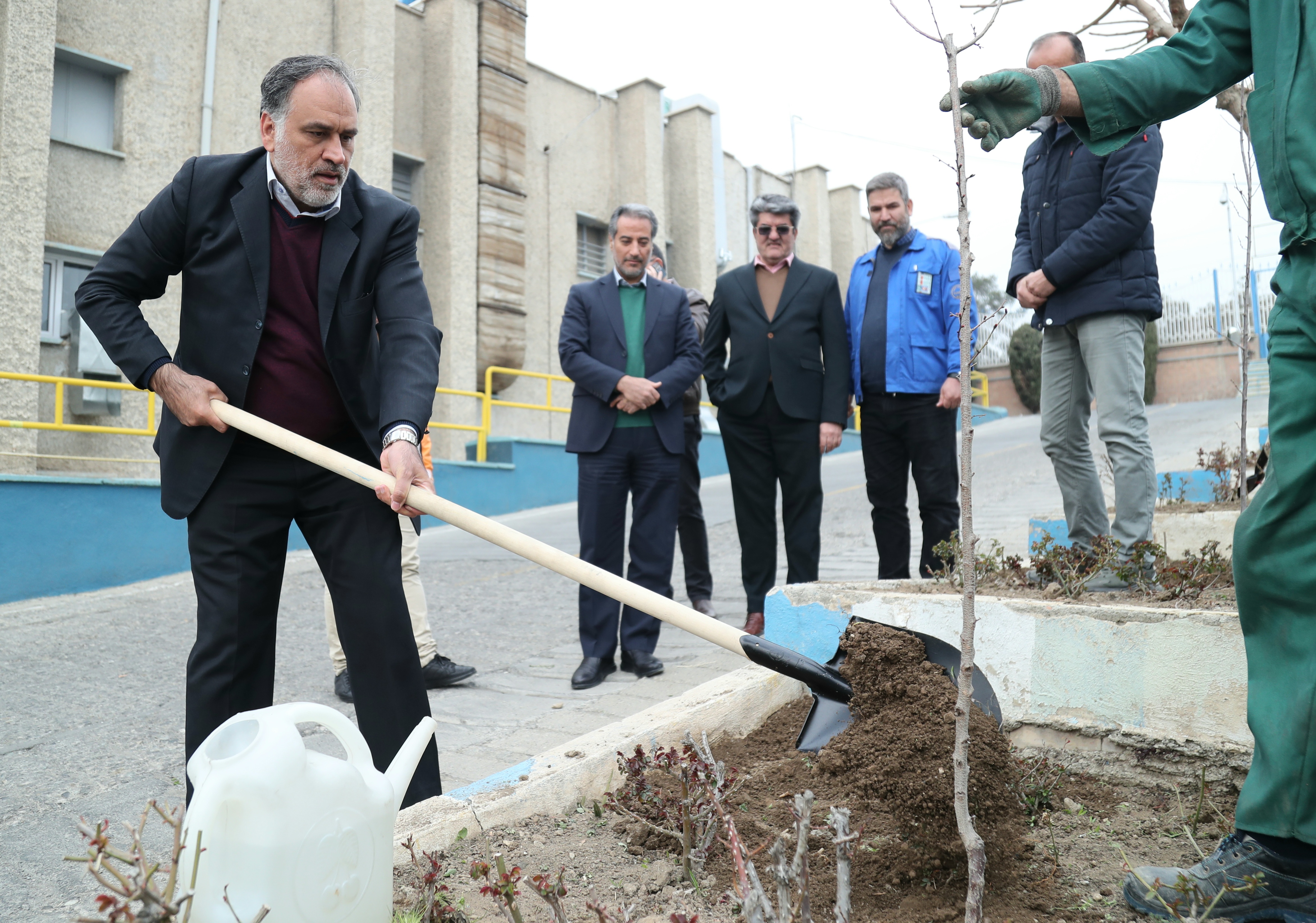 برگزاری مراسم روز درختکاری با حضور دکتر مددی